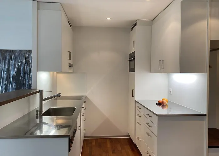 Chasa Splerin Mit Whirlpool Auf Terrasse Daire