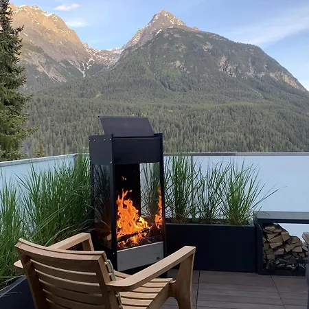 Chasa Splerin Mit Whirlpool Auf Terrasse Appartement *